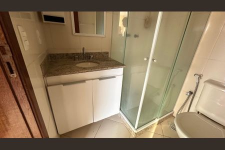 Apartamento para alugar com 100m², 3 quartos e 1 vaga Apartamento para alugar com 100m², 3 quartos e 1 vagaBanheiro Social