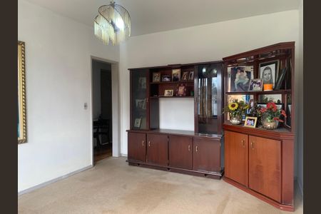 Casa para alugar com 126m², 3 quartos e 3 vagasSala