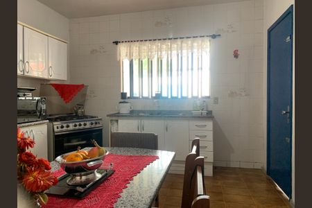 Casa para alugar com 126m², 3 quartos e 3 vagasCozinha