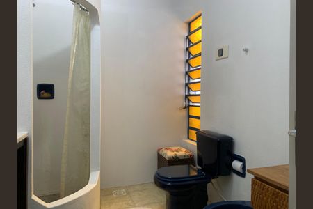 Casa para alugar com 126m², 3 quartos e 3 vagasBanheiro 1