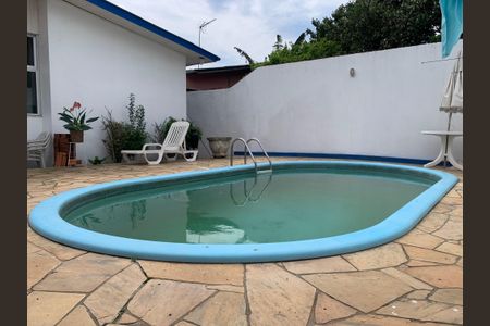 Casa para alugar com 126m², 3 quartos e 3 vagasPiscina