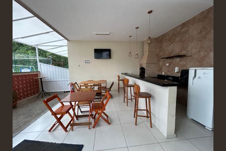 Apartamento à venda com 47m², 2 quartos e sem vagaÁrea comum - Churrasqueira