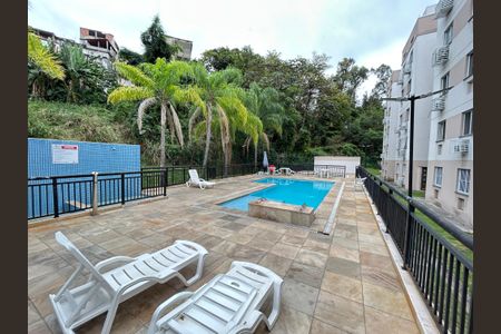 Apartamento à venda com 47m², 2 quartos e sem vagaÁrea comum - Piscina