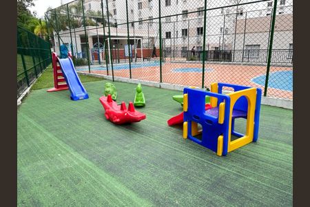 Apartamento à venda com 47m², 2 quartos e sem vagaÁrea comum - Playground