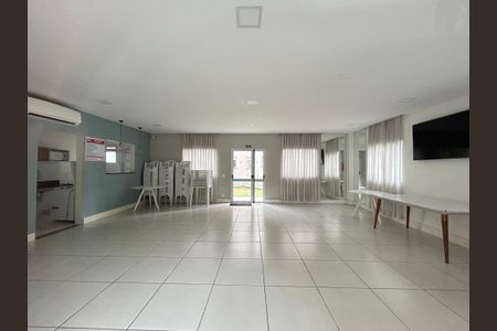 Apartamento à venda com 47m², 2 quartos e sem vagaÁrea comum - Salão de festas