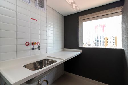 Apartamento à venda com 96m², 3 quartos e 1 vagaÁrea de Serviço