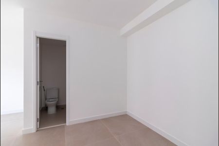 Apartamento à venda com 96m², 3 quartos e 1 vagaSuíte 1 - Closet