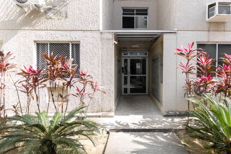 Apartamento para alugar com 45m², 2 quartos e 1 vagaFachada do bloco