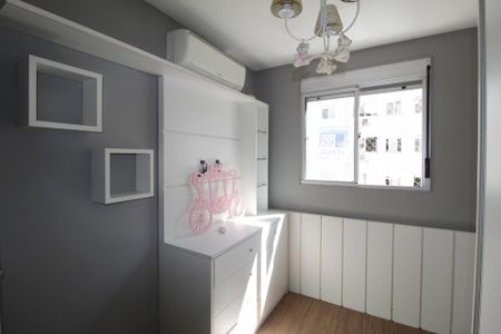 Quarto  de apartamento à venda com 2 quartos, 53m² em Jardim Itu, Porto Alegre