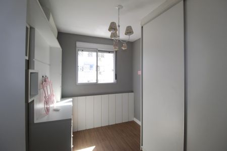 Quarto  de apartamento à venda com 2 quartos, 53m² em Jardim Itu, Porto Alegre