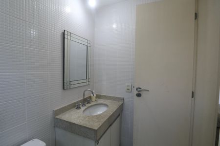 Apartamento para alugar com 158m², 3 quartos e 2 vagasBanheiro da Suíte 1