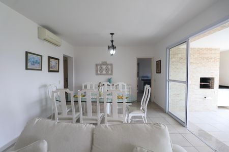 Apartamento para alugar com 158m², 3 quartos e 2 vagasSala