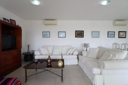 Apartamento para alugar com 158m², 3 quartos e 2 vagasSala