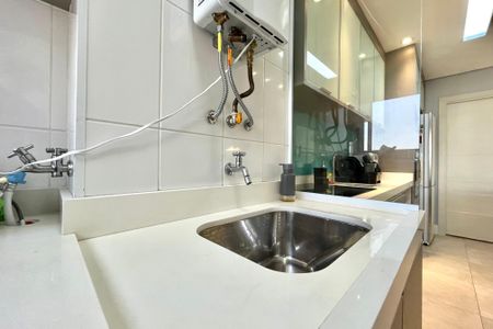 Apartamento para alugar com 74m², 2 quartos e 2 vagasÁrea de Serviço