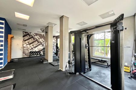 Apartamento para alugar com 74m², 2 quartos e 2 vagasÁrea comum - Academia