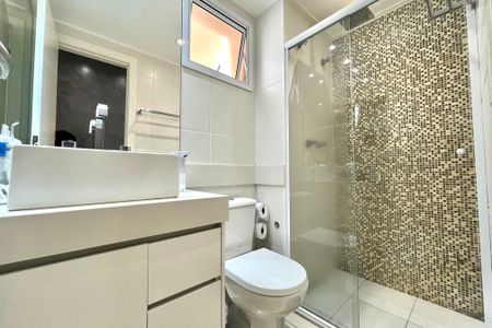Apartamento para alugar com 74m², 2 quartos e 2 vagasBanheiro