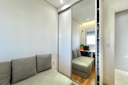 Apartamento para alugar com 74m², 2 quartos e 2 vagasQuarto 