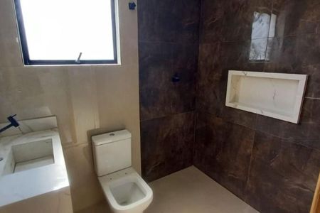 Casa à venda com 139m², 3 quartos e 2 vagas