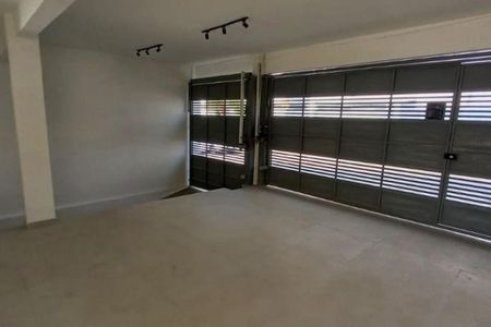 Casa à venda com 139m², 3 quartos e 2 vagas
