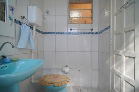 Casa à venda com 837m², 3 quartos e 2 vagasBanheiro da área gourmet