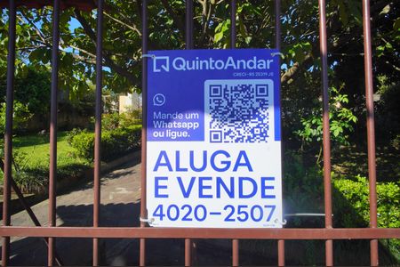 Casa à venda com 837m², 3 quartos e 2 vagasPlaca