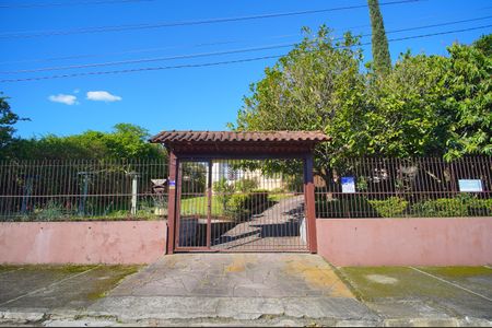 Casa à venda com 837m², 3 quartos e 2 vagasFachada