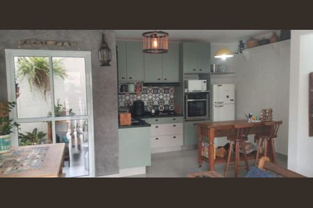 Casa à venda com 2 quartos, 153m² em Vila Santa Teresa, Santo André