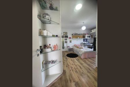 Casa à venda com 4 quartos, 500m² em Parque Terra Nova II, São Bernardo do Campo