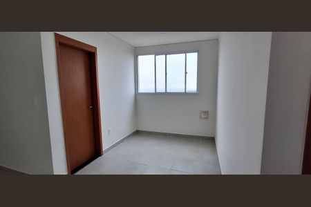 Sala de apartamento para alugar com 2 quartos, 36m² em Vila Palmares, São Caetano do Sul