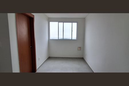 Sala de apartamento para alugar com 2 quartos, 36m² em Vila Palmares, São Caetano do Sul