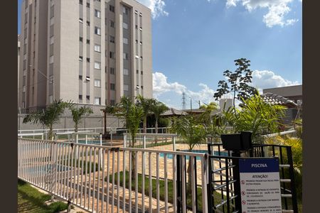 Apartamento para alugar com 67m², 2 quartos e 2 vagas Apartamento para alugar com 67m², 2 quartos e 2 vagasÁrea comum - Piscina
