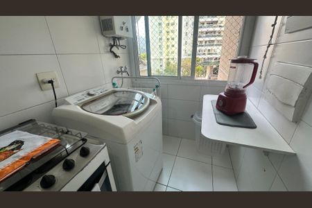 Apartamento à venda com 78m², 2 quartos e 1 vagaÁrea de Serviço
