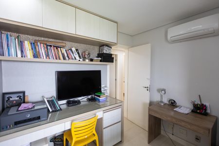Apartamento à venda com 142m², 4 quartos e 3 vagasQuarto 1