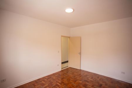 Casa para alugar com 147m², 2 quartos e 2 vagasQuarto 1