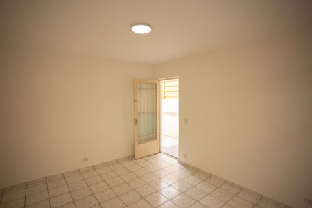 Casa para alugar com 147m², 2 quartos e 2 vagasSala