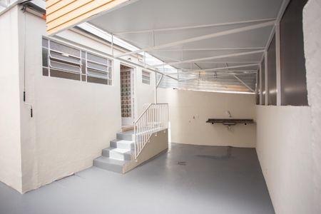 Casa para alugar com 147m², 2 quartos e 2 vagasÁrea de Serviço