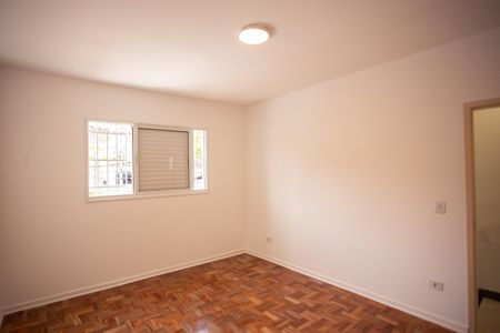 Casa para alugar com 147m², 2 quartos e 2 vagasQuarto 1