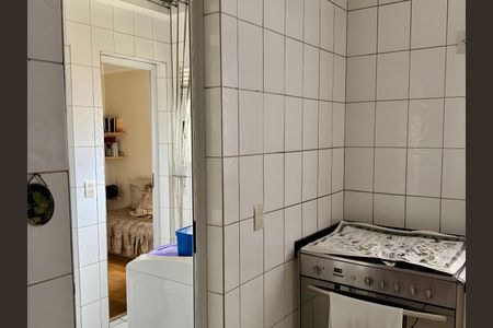 Apartamento à venda com 104m², 4 quartos e 2 vagasLavanderia