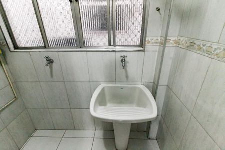 Apartamento para alugar com 72m², 2 quartos e 1 vaga Apartamento para alugar com 72m², 2 quartos e 1 vagaÁrea de Serviço