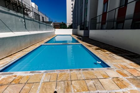 Apartamento para alugar com 72m², 2 quartos e 1 vaga Apartamento para alugar com 72m², 2 quartos e 1 vagaÁrea comum - Piscina
