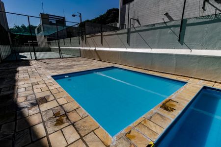 Apartamento para alugar com 72m², 2 quartos e 1 vaga Apartamento para alugar com 72m², 2 quartos e 1 vagaÁrea comum - Piscina