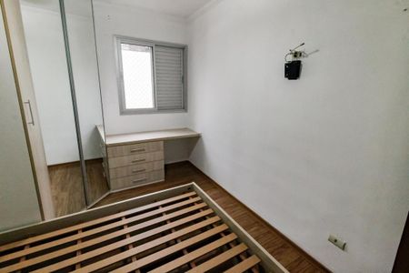 Quarto 1 de apartamento para alugar com 2 quartos, 72m² em Parque Santos Dumont, Taboão da Serra