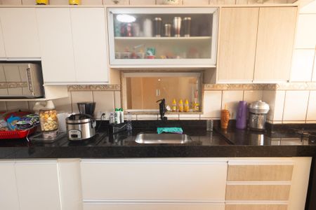 Casa para alugar com 675m², 4 quartos e 3 vagas Casa para alugar com 675m², 4 quartos e 3 vagasCozinha