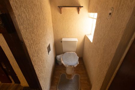 Casa para alugar com 675m², 4 quartos e 3 vagas Casa para alugar com 675m², 4 quartos e 3 vagasLavabo Garagem