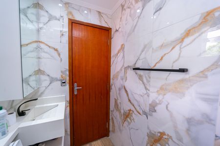 Apartamento à venda com 42m², 2 quartos e sem vaga Apartamento à venda com 42m², 2 quartos e sem vagaBanheiro