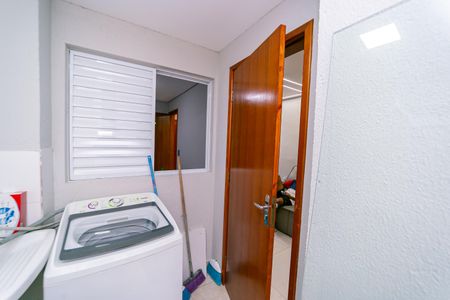 Apartamento à venda com 42m², 2 quartos e sem vaga Apartamento à venda com 42m², 2 quartos e sem vagaÁrea de Serviço