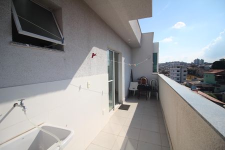 Apartamento à venda com 136m², 3 quartos e 1 vagaÁrea de Serviço