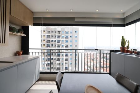 Sacada de apartamento à venda com 2 quartos, 69m² em Tatuapé, São Paulo