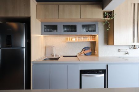 Apartamento para alugar com 69m², 2 quartos e 1 vagaÁrea de Serviço