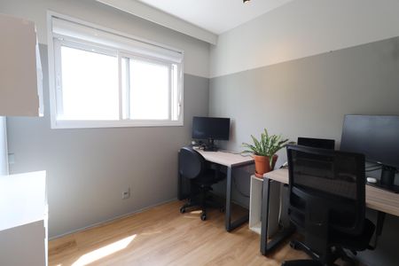 Apartamento para alugar com 69m², 2 quartos e 1 vagaQuarto